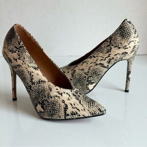 Extreme Faux Snakeskin Print Stiletto Heels Size 8